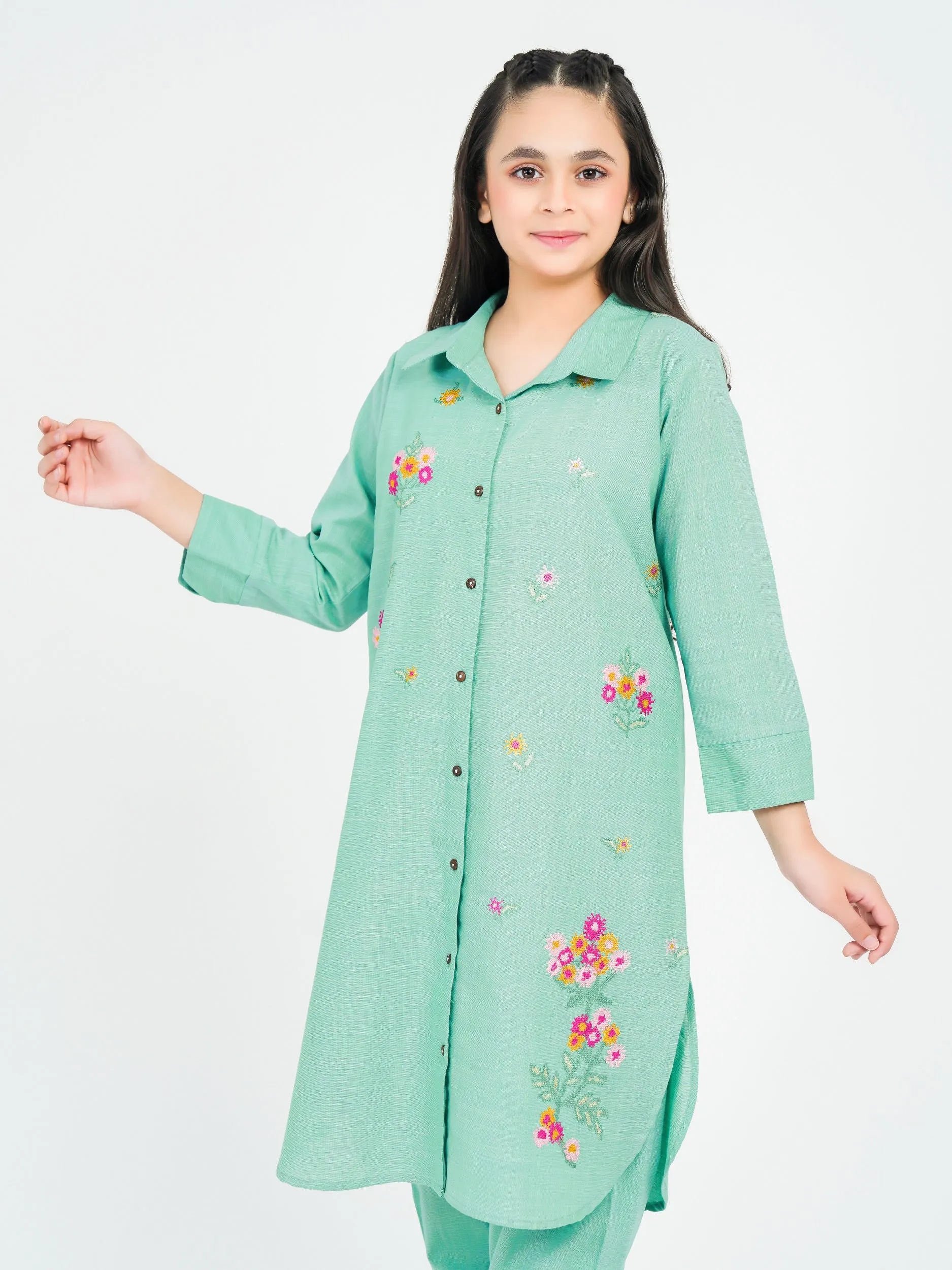 2 Piece Khaddar Suit-Embroidered