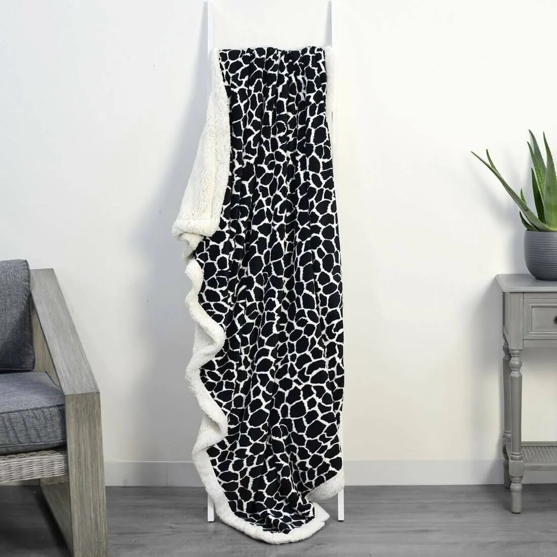 Animal Print Fleece Blanket With Sherpa Trim 2 Sizes