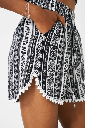 Crochet Detail Shorts in Aztec Print