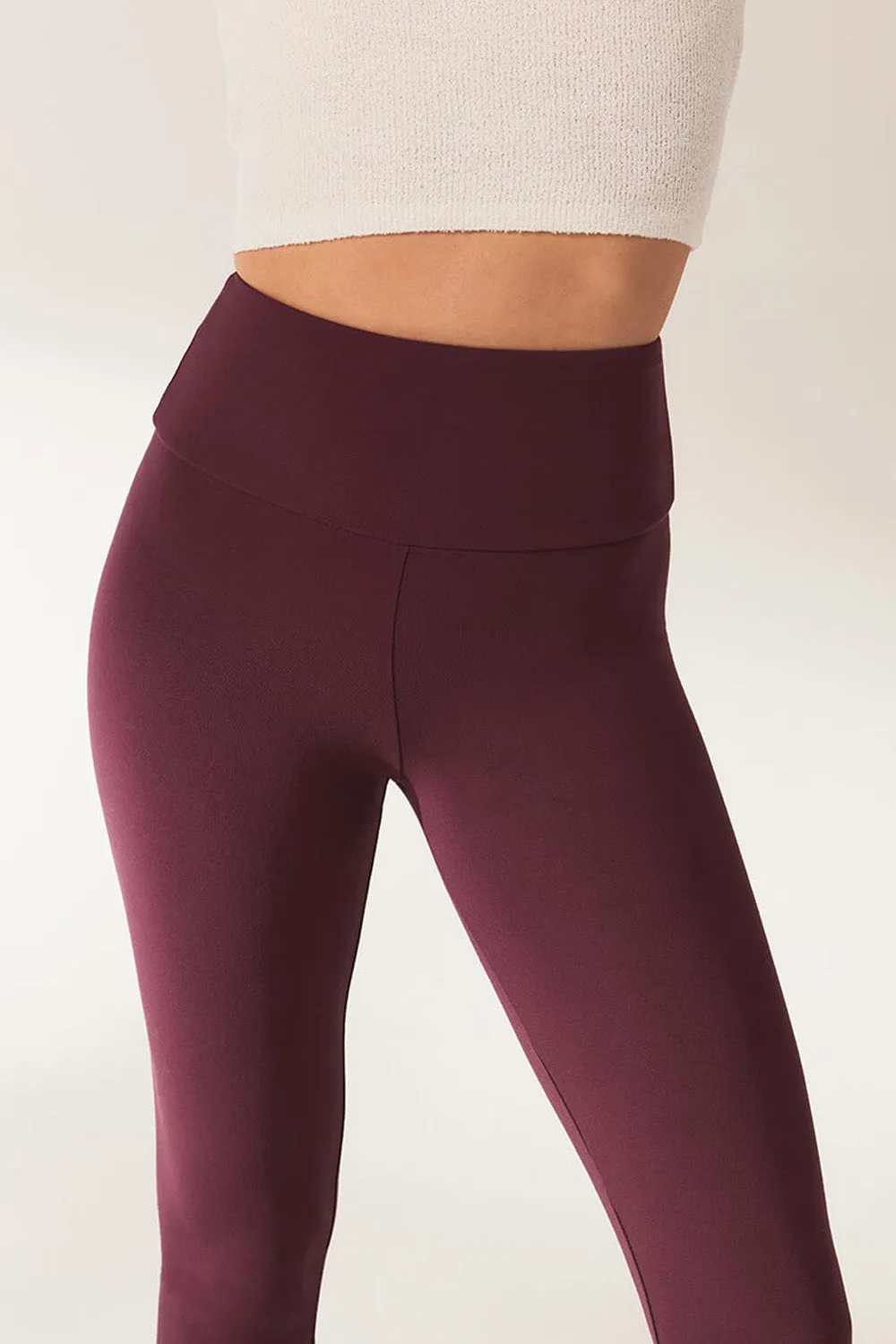 Curve Lightweight Everyday High Waisted Leggings - Burgundy