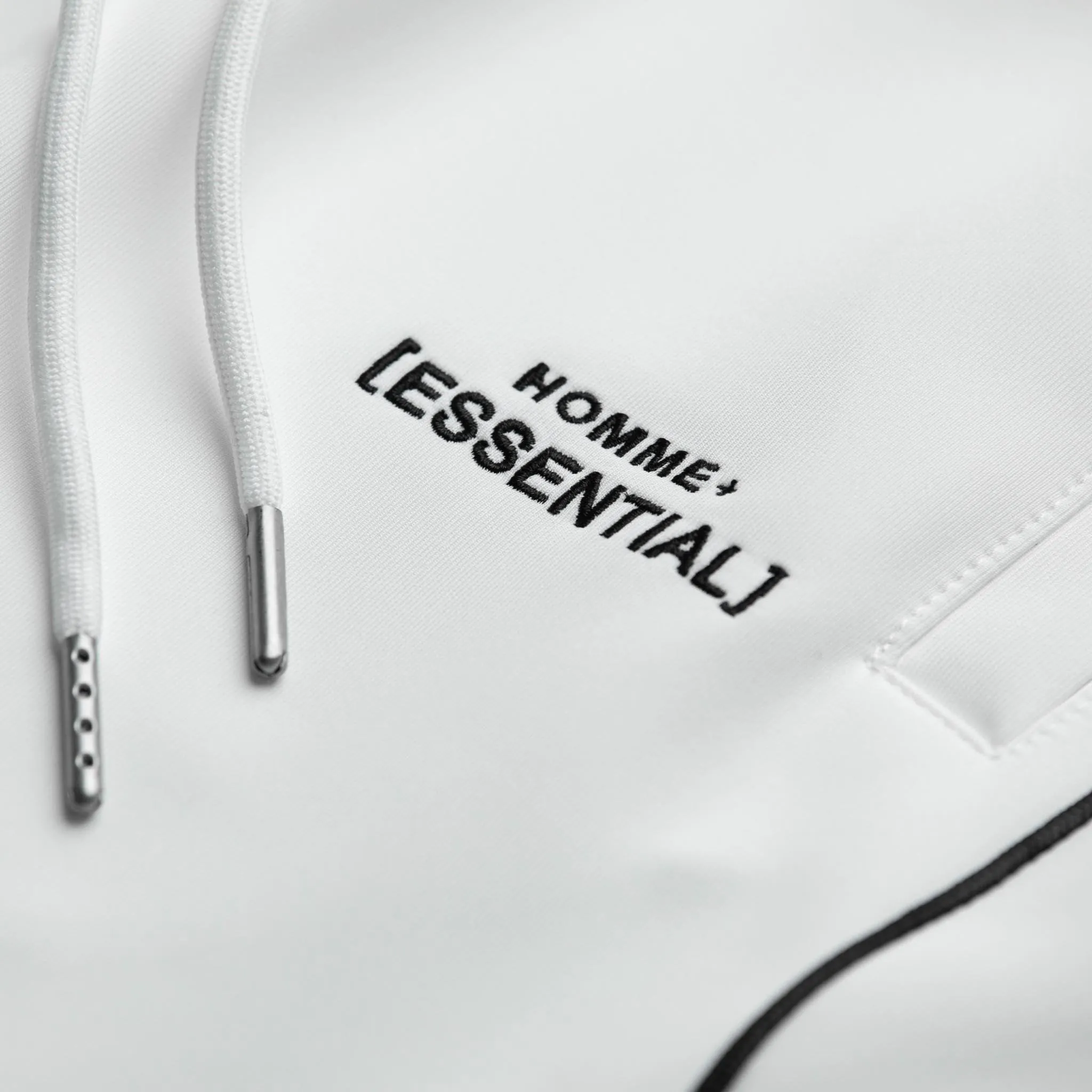 ESSENTIAL Trackpants