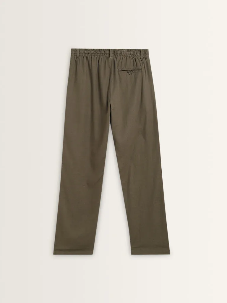 ETA Olive Relaxed-Fit Mid-Rise Cotton Blend Chinos