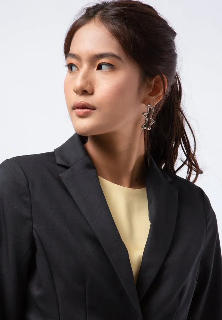 Fitted Blazer with One Button Details