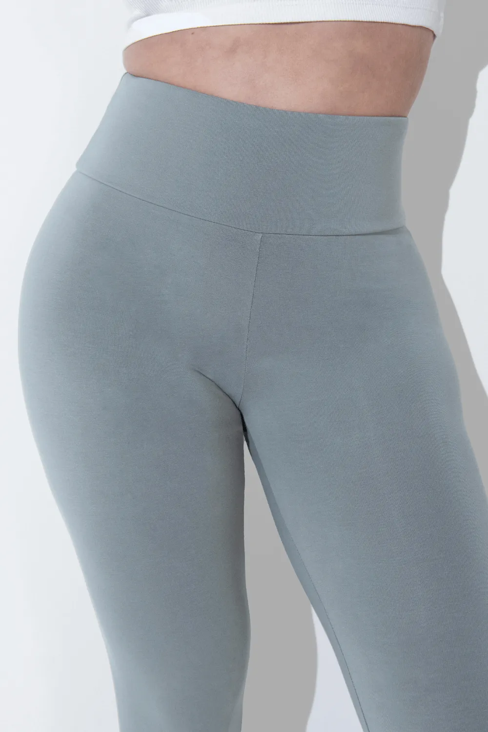 Lightweight Everyday High Waisted Leggings - Sage Green