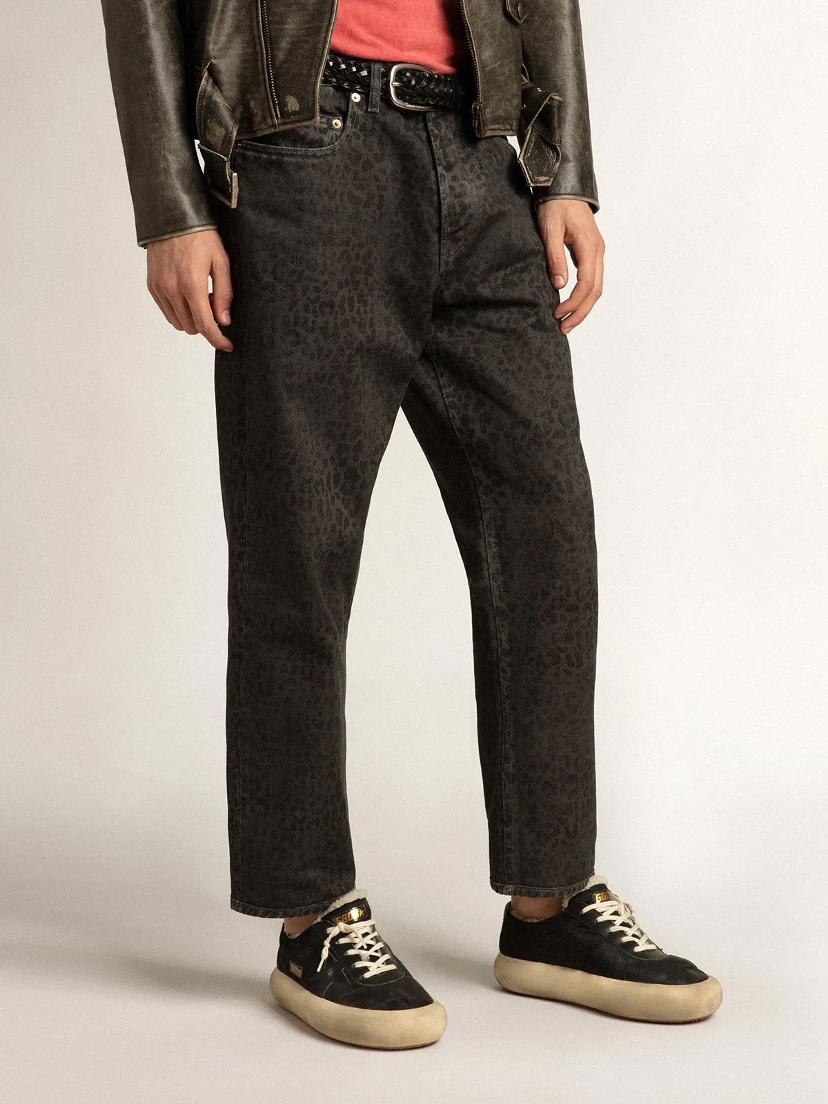 Men’s gray jeans with leopard print