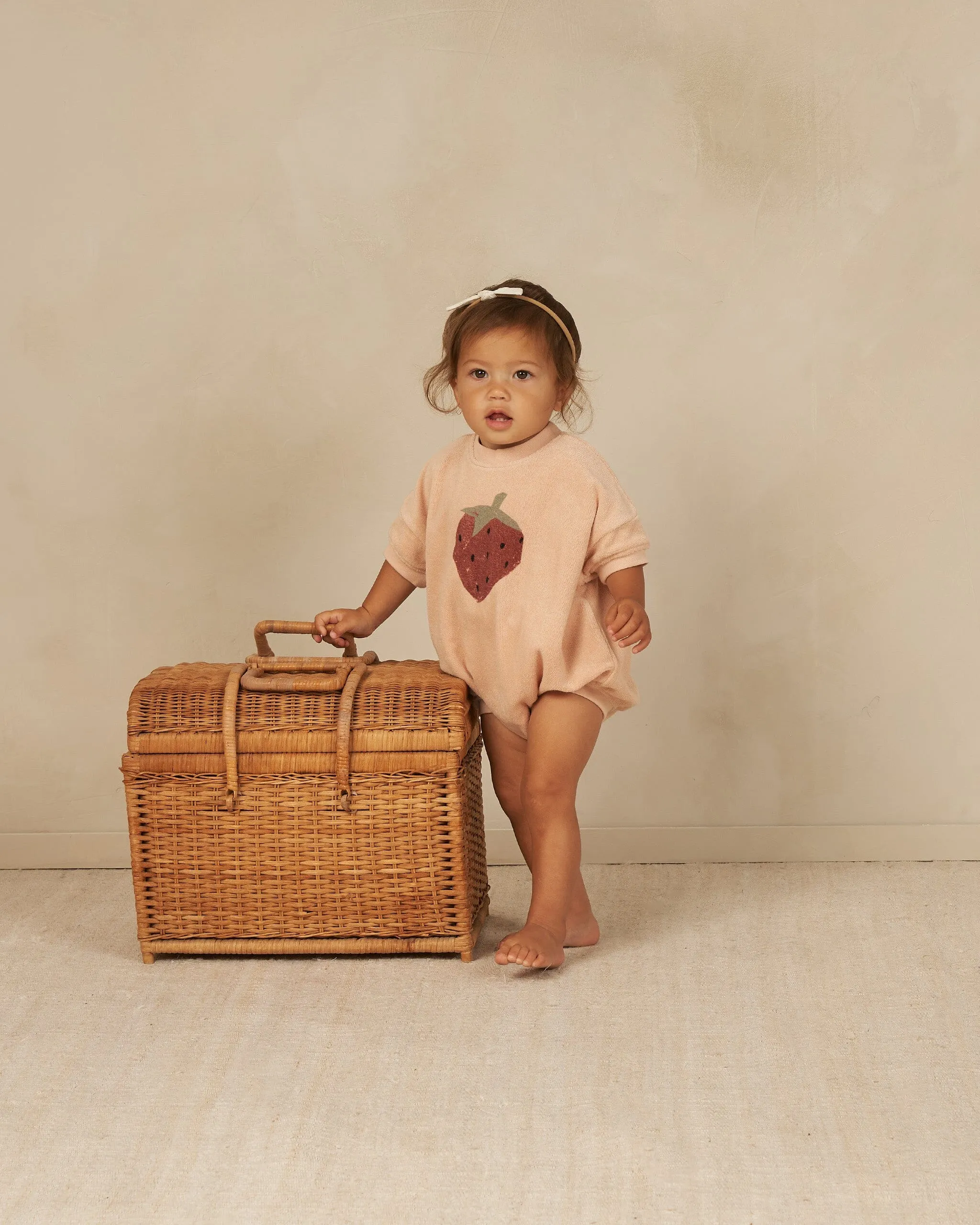 Noah Romper | Strawberry