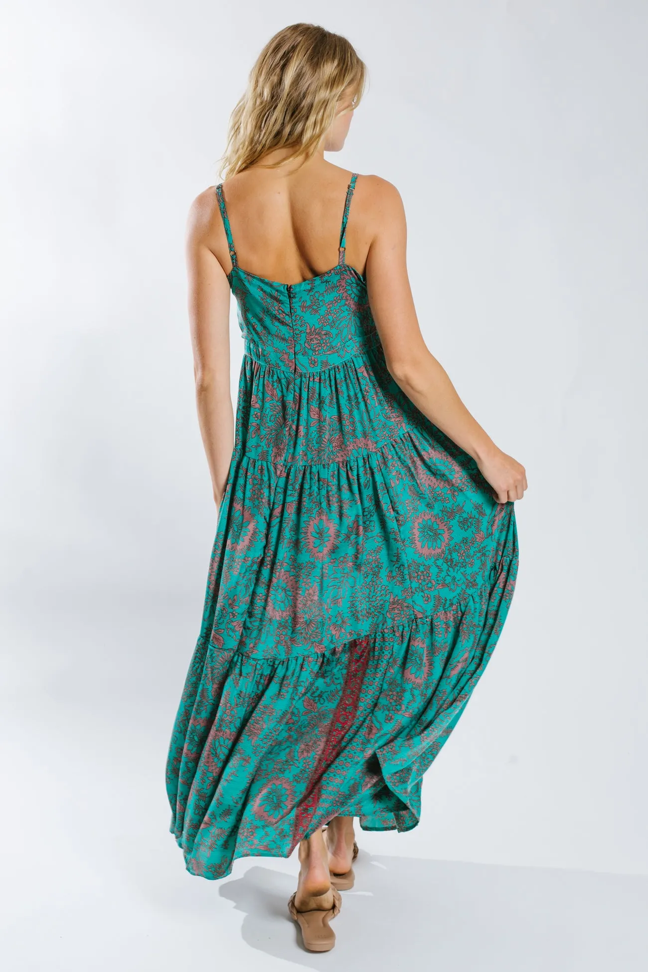 Stefna Tiered Maxi Dress