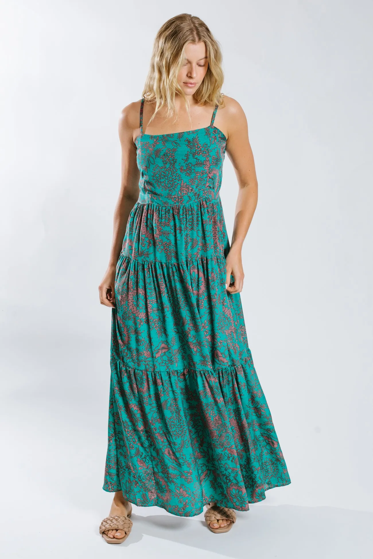 Stefna Tiered Maxi Dress