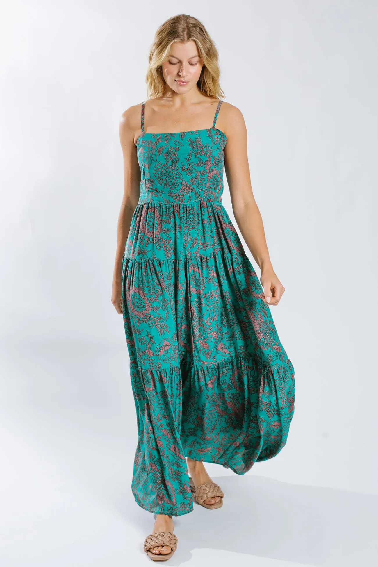 Stefna Tiered Maxi Dress